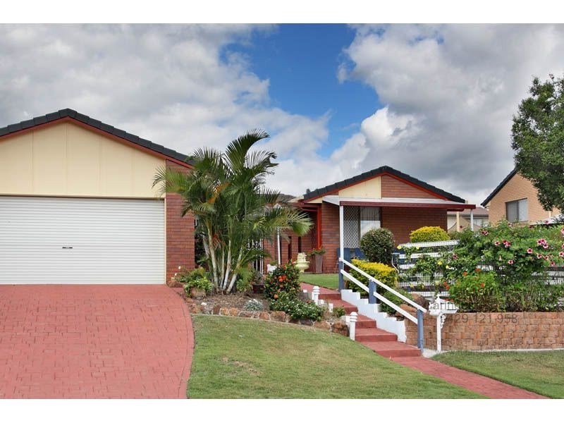 397 Winstanley Street, Carindale QLD 4152