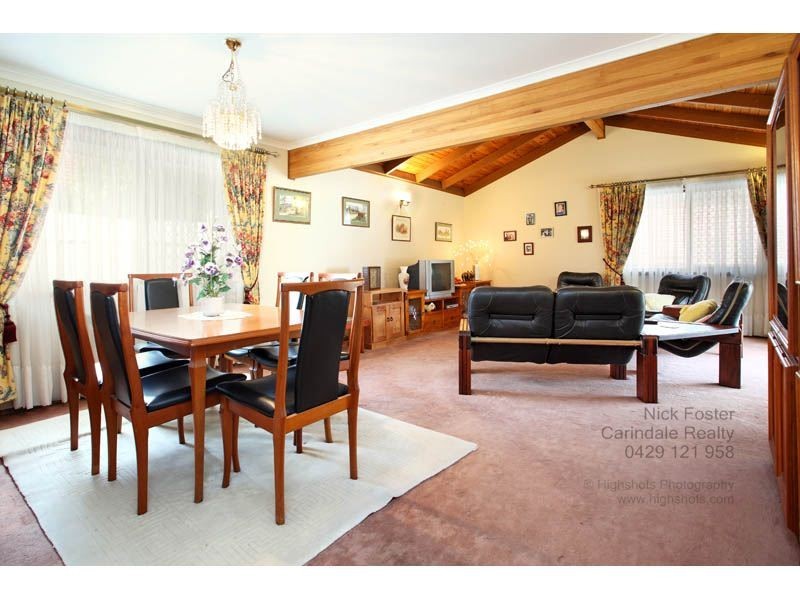 397 Winstanley Street, Carindale QLD 4152