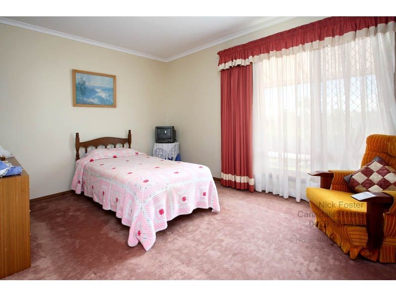 397 Winstanley Street, Carindale QLD 4152