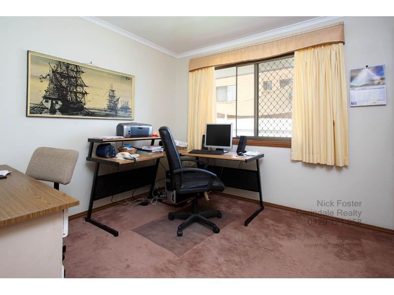 397 Winstanley Street, Carindale QLD 4152