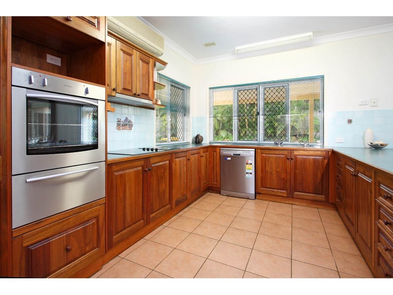 9 Turnberry Place, Carindale QLD 4152