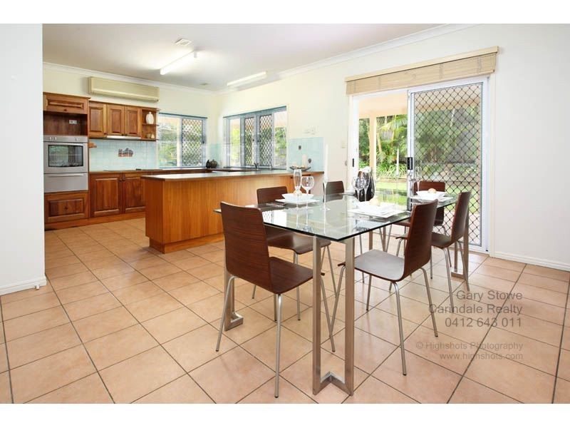 9 Turnberry Place, Carindale QLD 4152