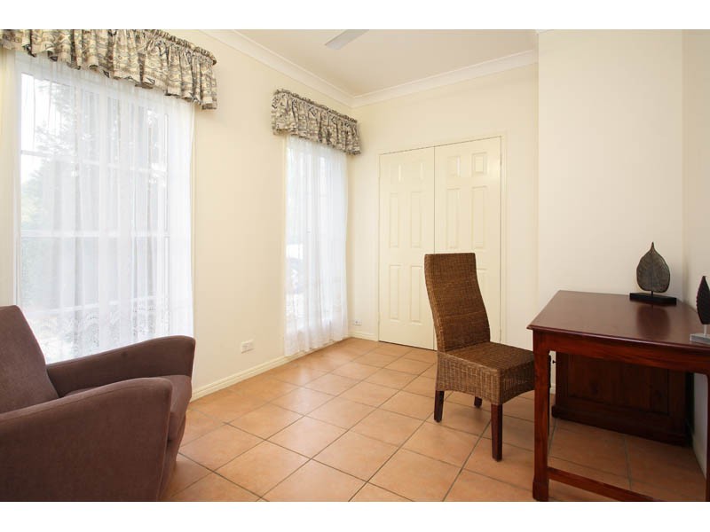 9 Turnberry Place, Carindale QLD 4152