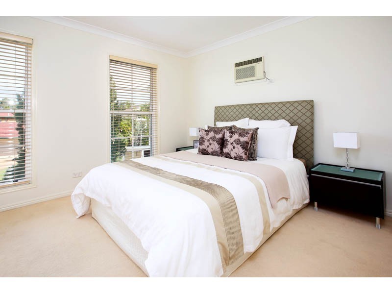 9 Turnberry Place, Carindale QLD 4152