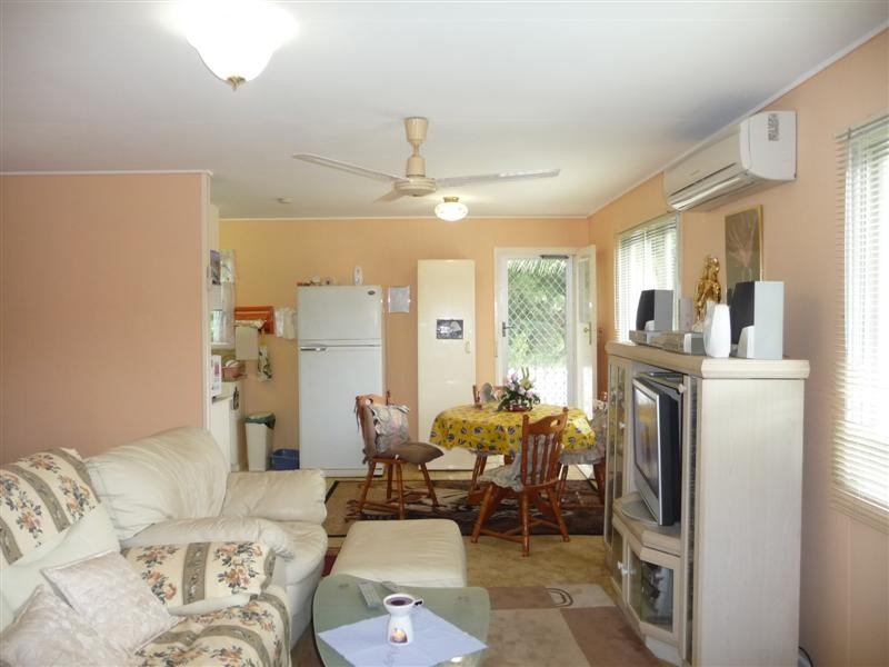 69 Malabar Street, Wynnum West QLD 4178