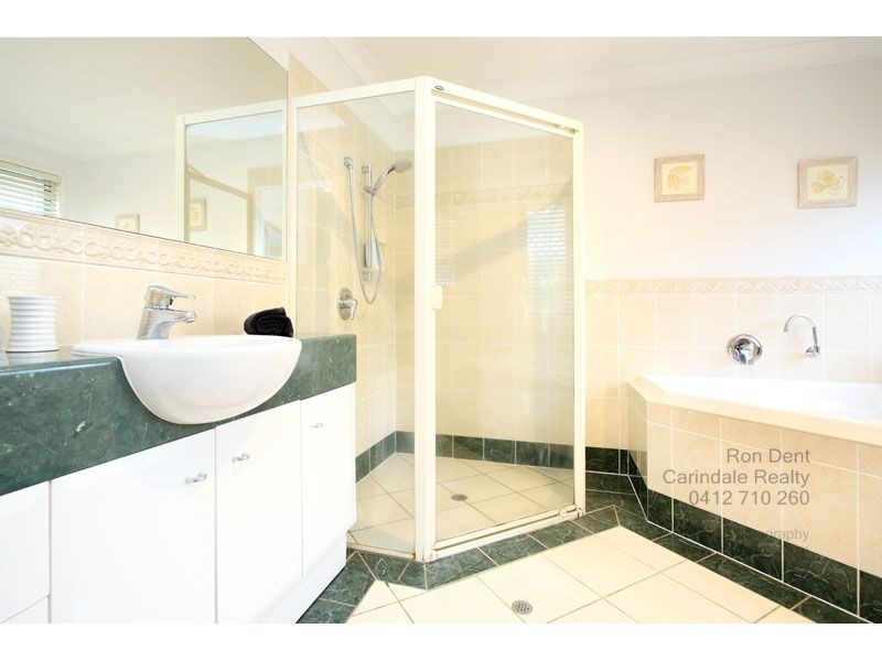 50 Kenilworth Place, Carindale QLD 4152