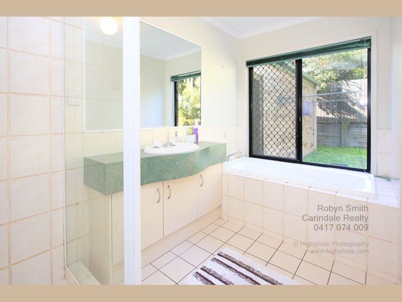 5 Ridgeview Street, Carindale QLD 4152