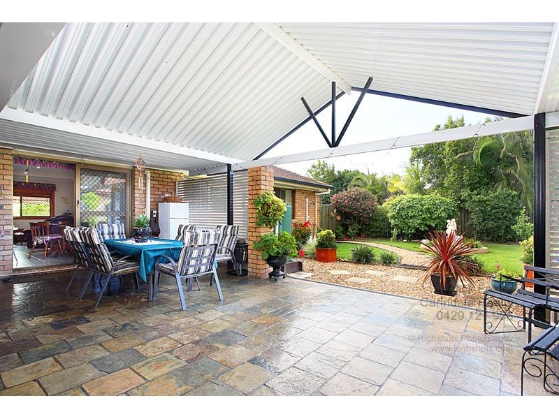 76 Cadogan Street, Carindale QLD 4152