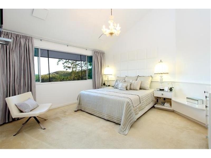 42  Indus Street, Camp Hill QLD 4152