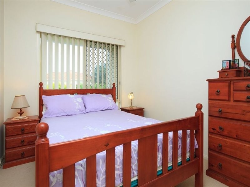 19 Oleander Pl, Carindale QLD 4152