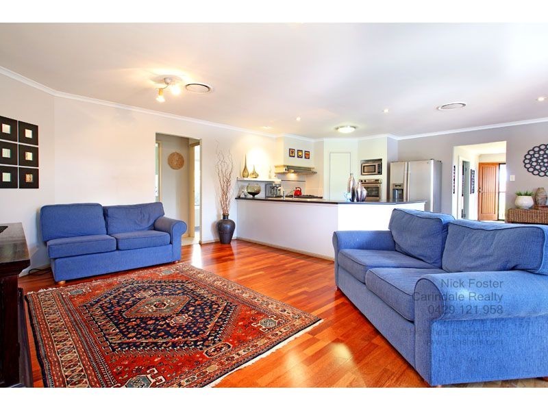 42 Aspen Street, Carindale QLD 4152