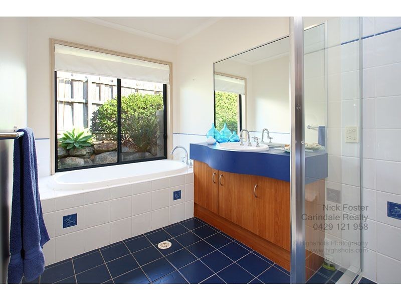 42 Aspen Street, Carindale QLD 4152