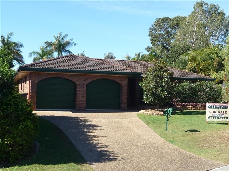 6  Naretha Street, Carindale QLD 4152