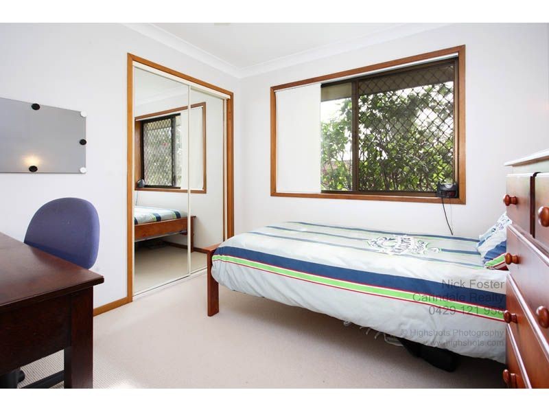 6  Naretha Street, Carindale QLD 4152