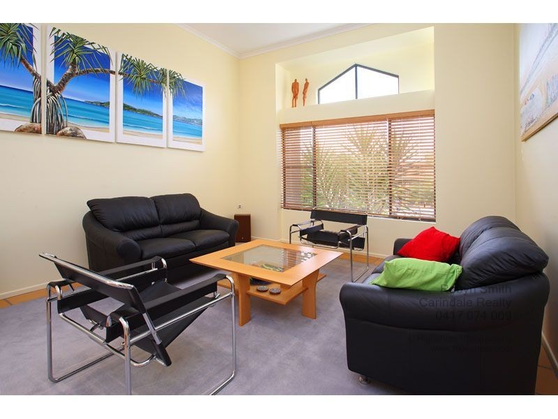 11 Homewood Place, Carindale QLD 4152