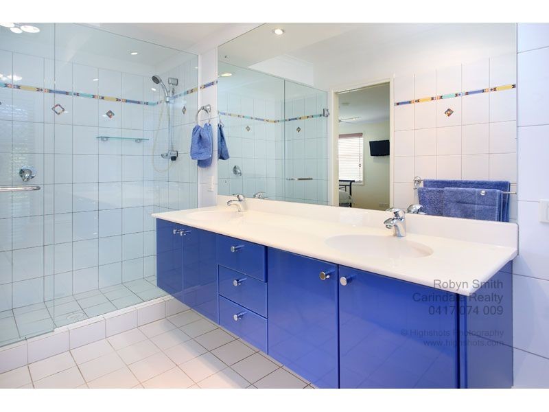 11 Homewood Place, Carindale QLD 4152