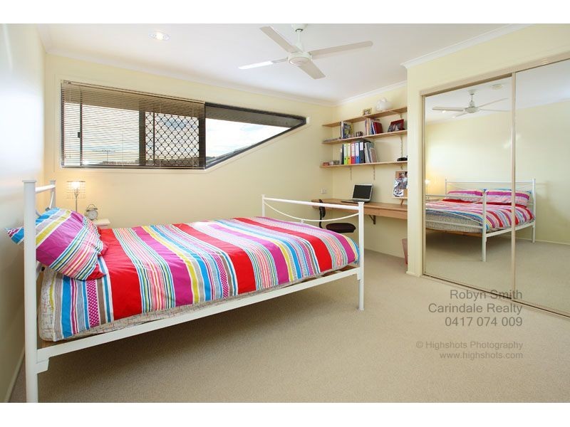 11 Homewood Place, Carindale QLD 4152