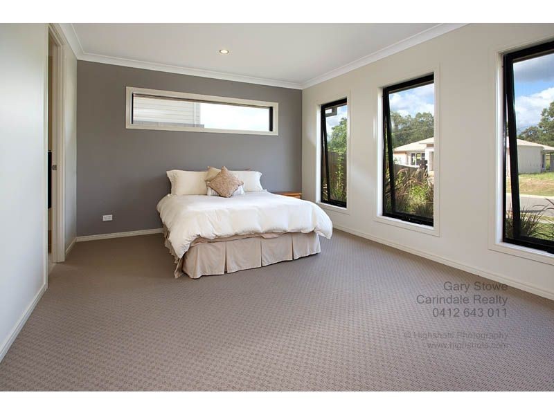 16 Feathertail Place, Wakerley QLD 4154