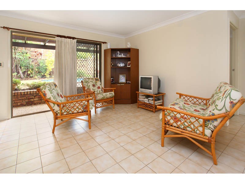 40 Naretha Street, Carindale QLD 4152