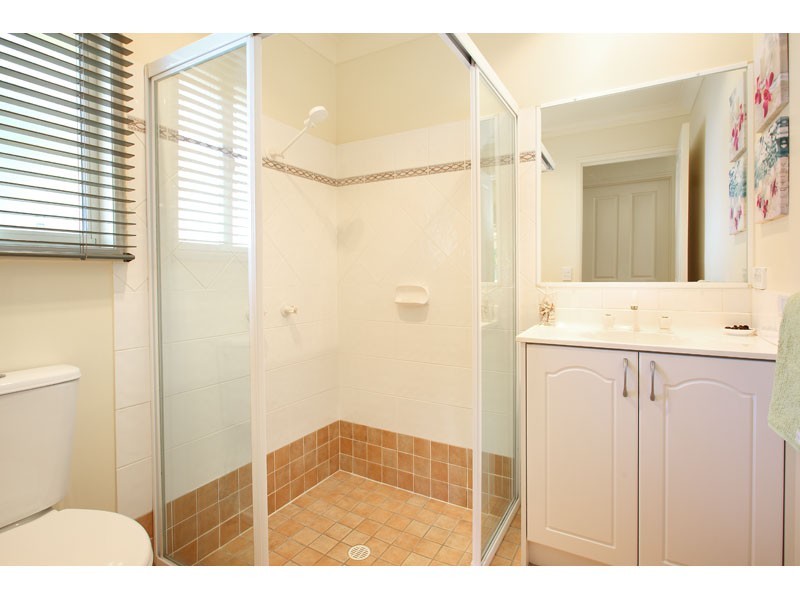 33 Grandview Place, Carindale QLD 4152