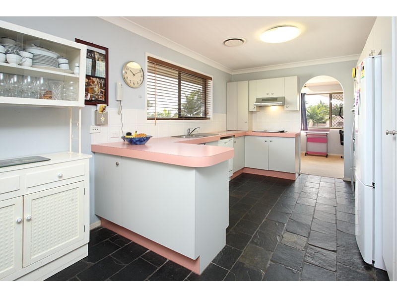 17 Gon Chee Court, Carindale QLD 4152