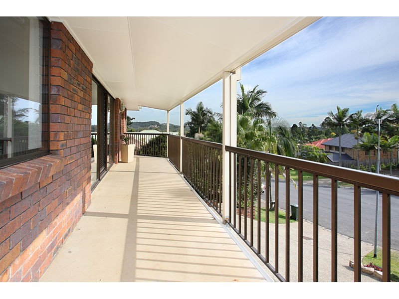 17 Gon Chee Court, Carindale QLD 4152