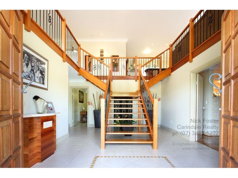 3 Highbury Close, Carindale QLD 4152