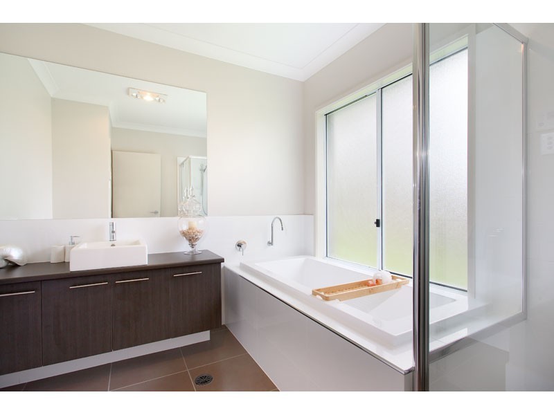 65 Taylor Place, Mackenzie QLD 4156