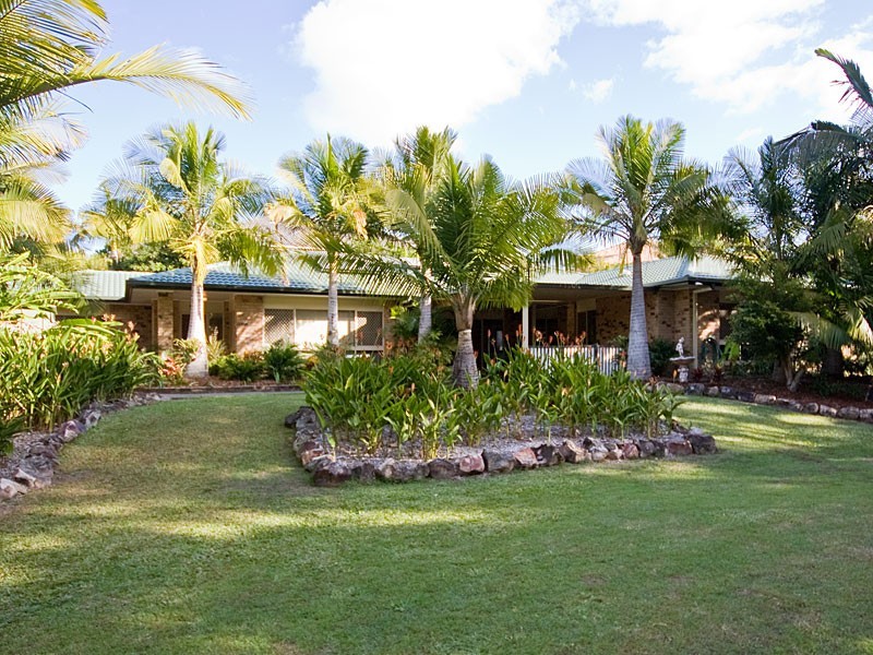 1192 Creek Rd, Carina Heights QLD 4152