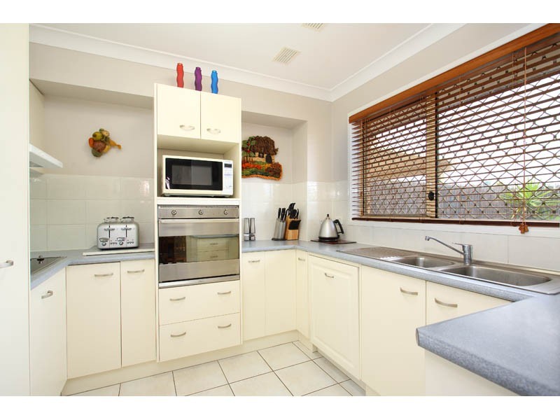 26.2  Corella place, Runcorn QLD 4113