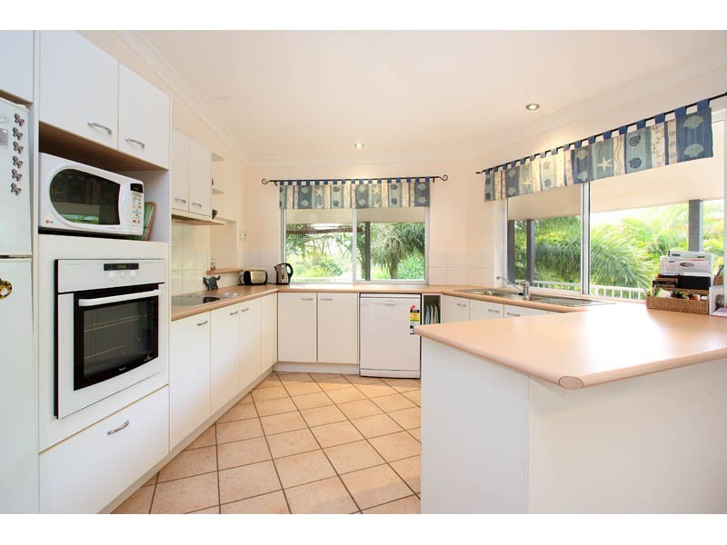 6 Da Vinci Court, Mackenzie QLD 4156