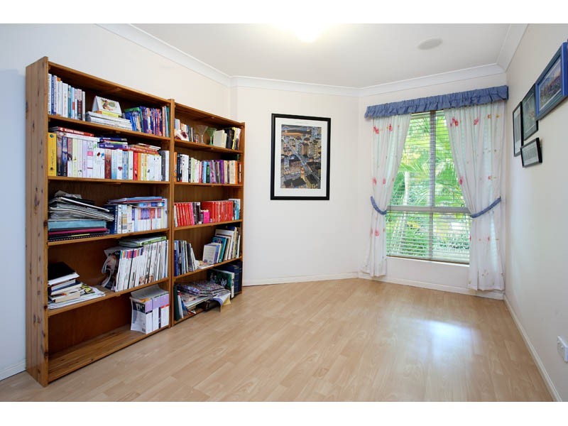 6 Da Vinci Court, Mackenzie QLD 4156