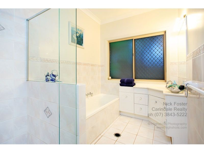 3 Mansfield Place, Mansfield QLD 4122