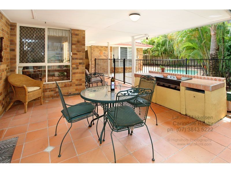 2  Matisse Place, Mackenzie QLD 4156
