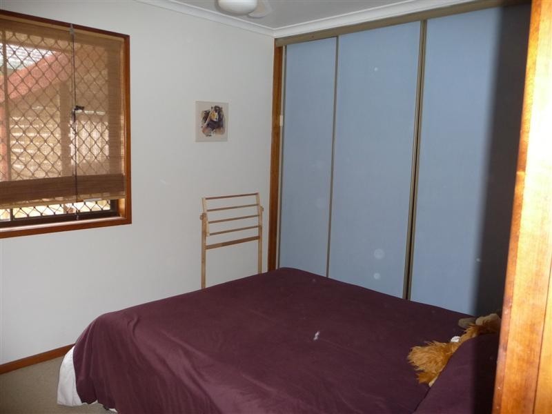 4  Ambrosius Street, Carindale QLD 4152