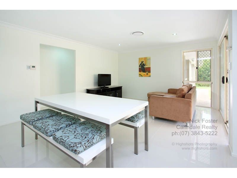 47 Cribb Road, Carindale QLD 4152