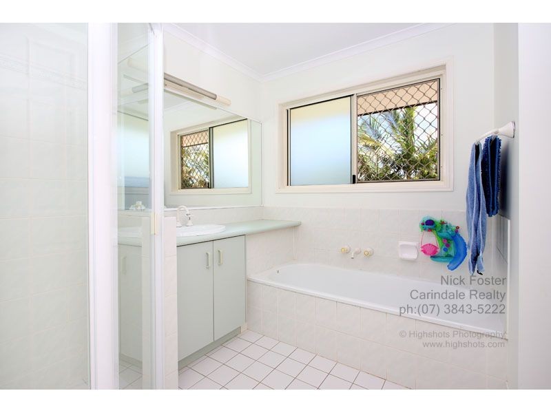 22 Hatherton Crescent, Carindale QLD 4152