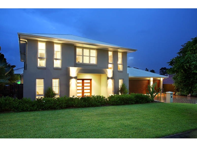 15 Woodland Street, Carindale QLD 4152