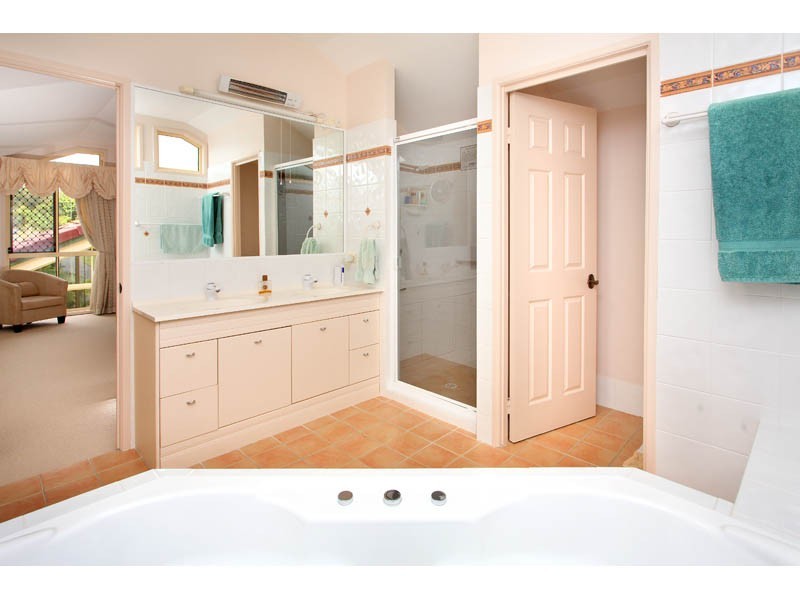 85 Gainsborough Avenue, Mackenzie QLD 4156