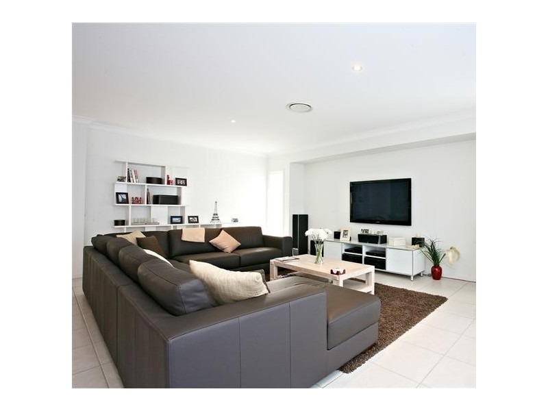 23 Taylor Place, Mackenzie QLD 4156