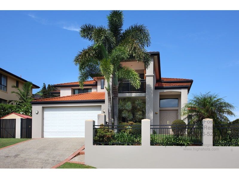 7 Kilburn Close, Carindale QLD 4152