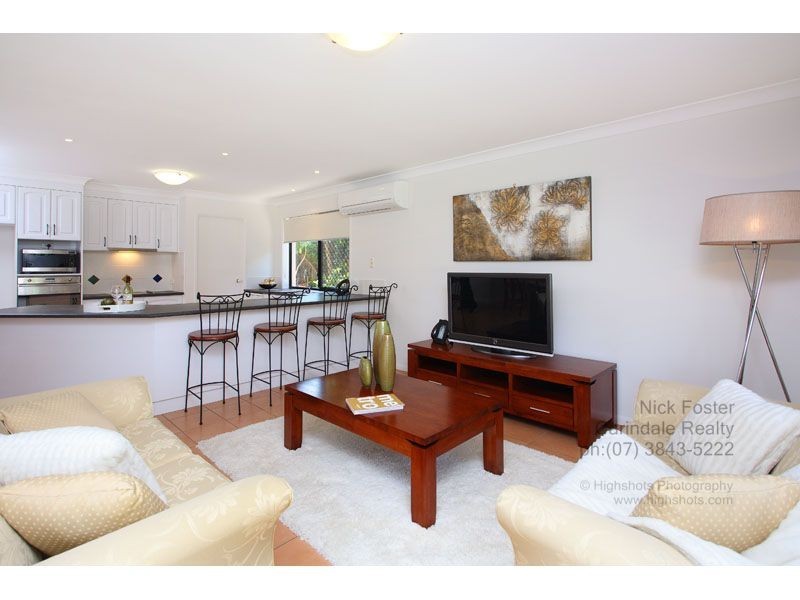 7 Kilburn Close, Carindale QLD 4152