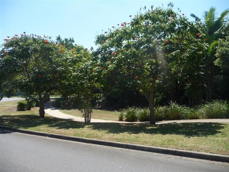 27 Taylor Place, Mackenzie QLD 4156