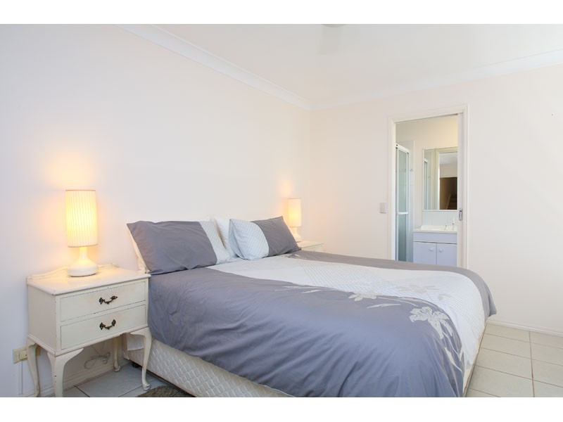 13.11 Trevally Crescent, Manly West QLD 4179