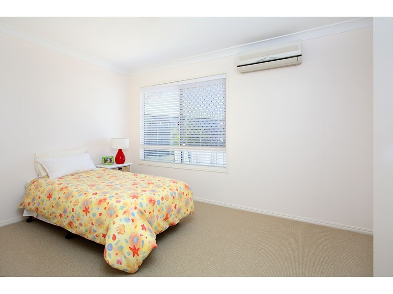 13.11 Trevally Crescent, Manly West QLD 4179