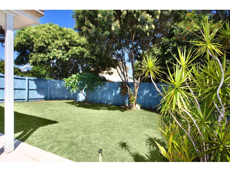 13.11 Trevally Crescent, Manly West QLD 4179