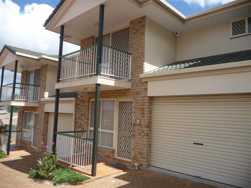 2 / 28 Osterley Road, Carina Heights QLD 4152