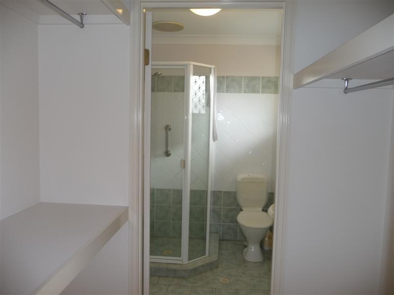 2 / 28 Osterley Road, Carina Heights QLD 4152