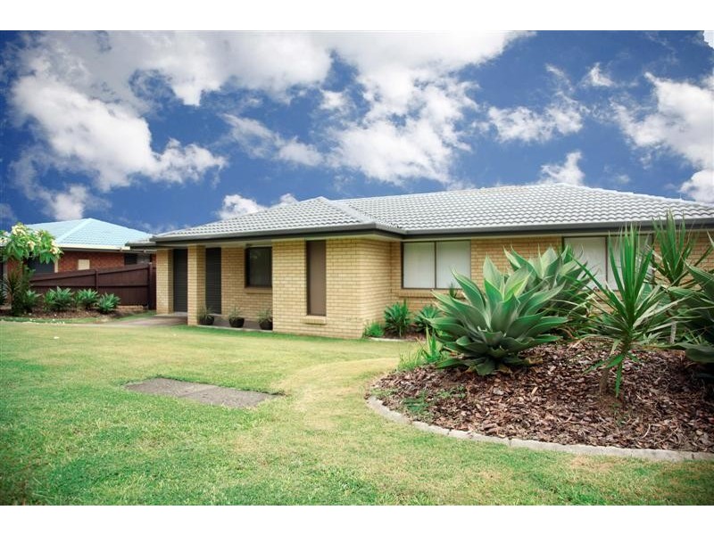 15 Naretha Street, Carindale QLD 4152