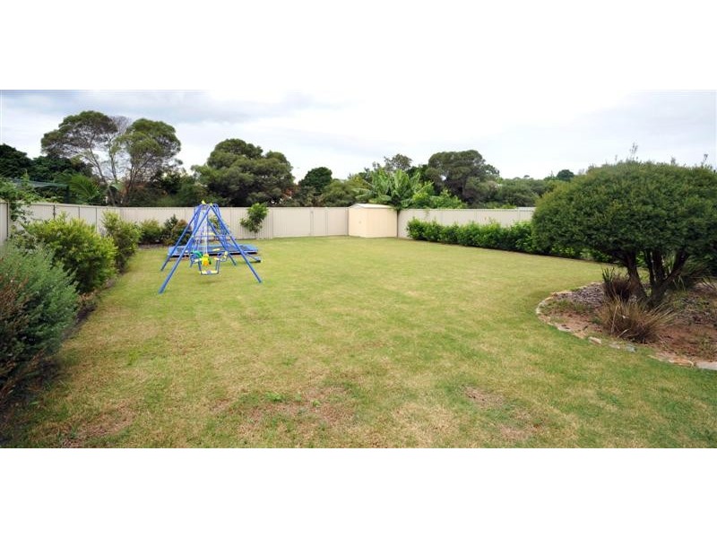 17 Melaleuca Place, Carindale QLD 4152